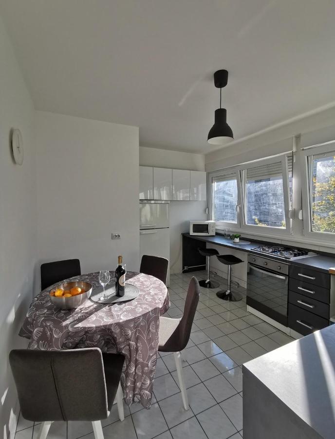 Relax Central Apartment Zagreb Exterior foto